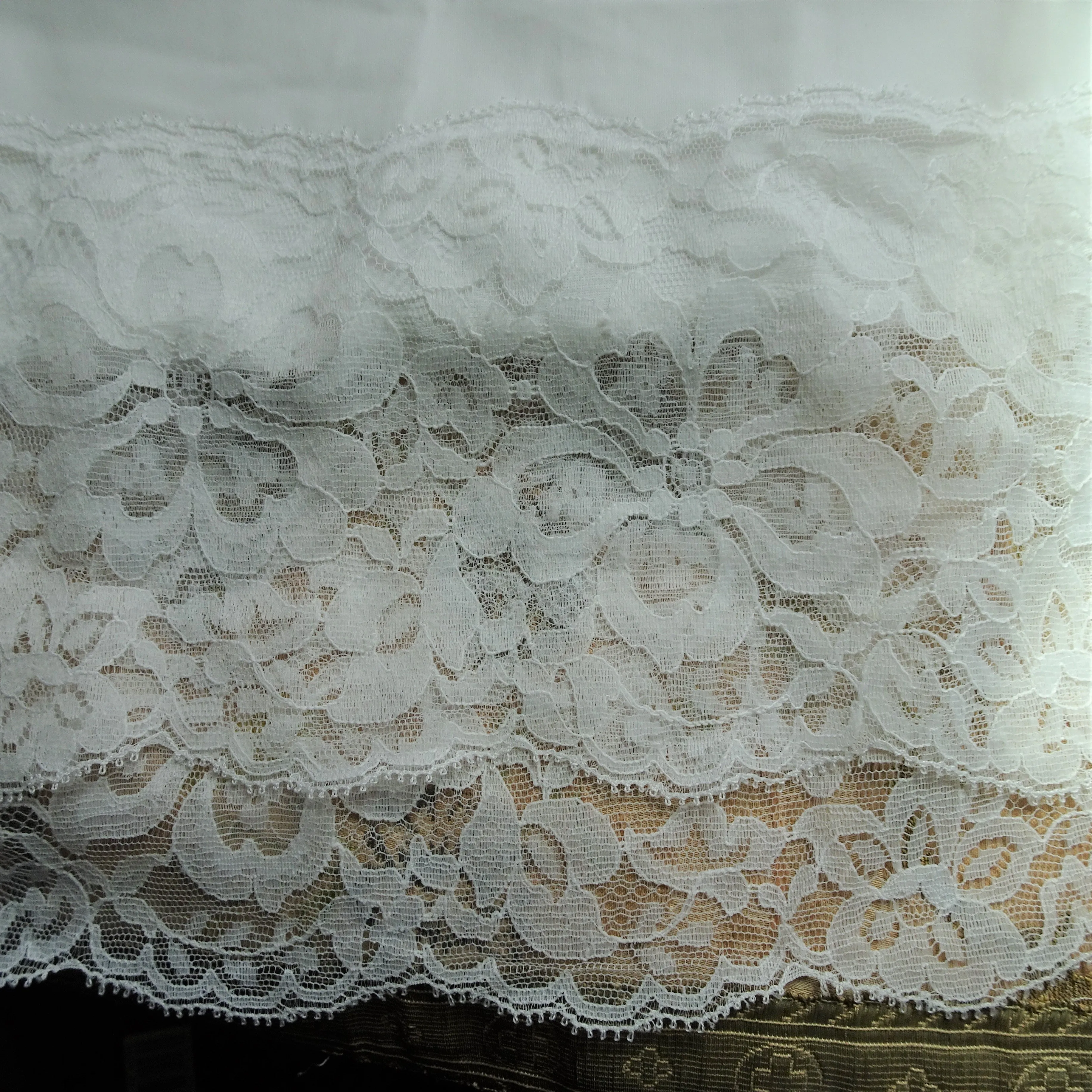 BEAUTIFUL 1950s Vintage Slip by Vanity Fair Lingerie, Wide French Lace Trim , Bust 34, Looks Never Worn, Perfect Bridal Slip, Collectible Vintage Slips