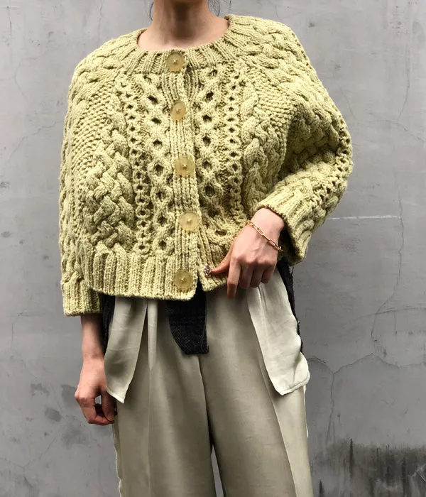 FUMIKA_UCHIDA/Wool Cashmere Hand Knitted Cable/CARDIGAN CAPE(AVOCADO)