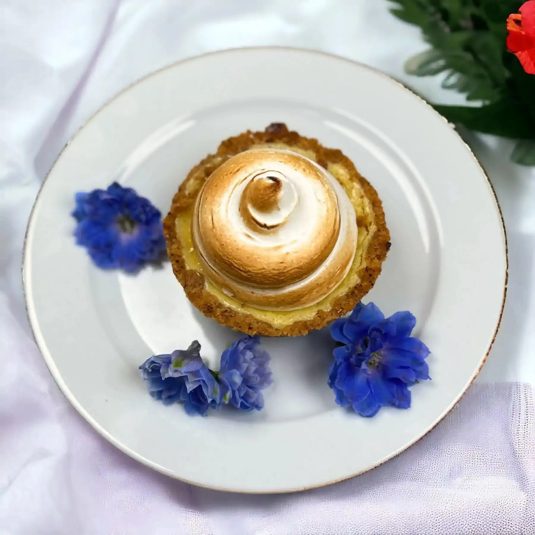 Lemon Meringue Cake