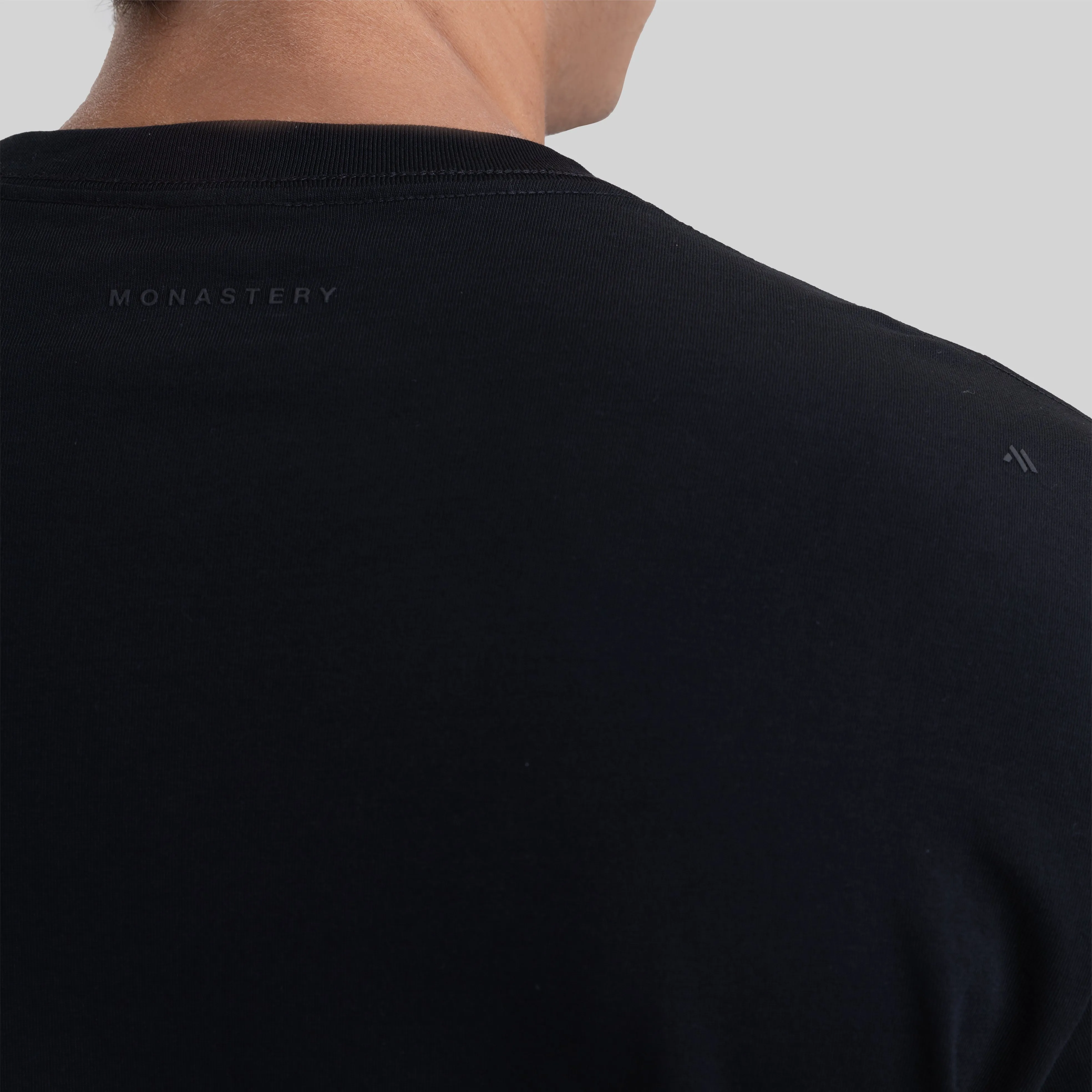 LUXE LONG SLEEVE BLACK