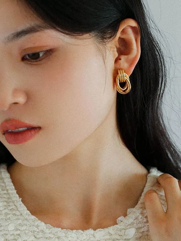 Simple Double Oval Striped Earrings Gold