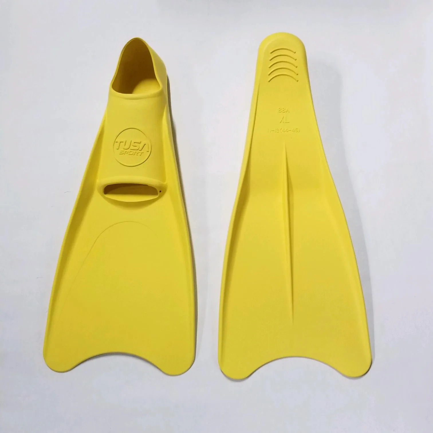 Used Tusa Sport Full Foot Rubber Scuba Dive Fins - Yellow - X-Large - US:11-13